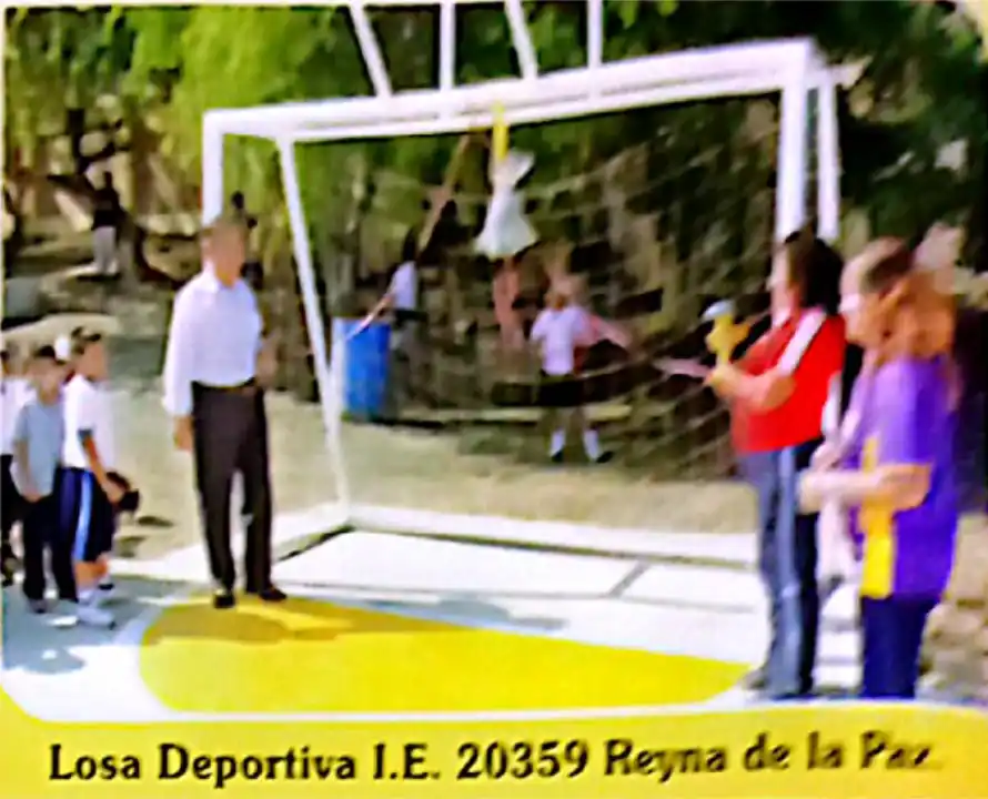 Losa Deportiva I.E. 20359 Reyna de la Paz