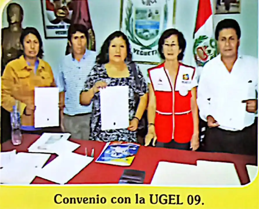 Losa Deportiva I.E. 20359 Reyna de la Paz